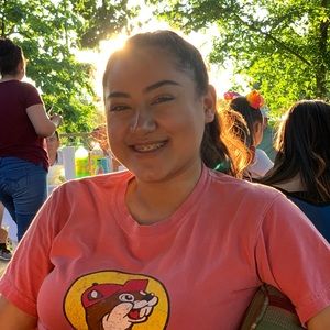 Meet your Posher, Luz